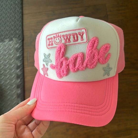 Accessories - Trucker hat